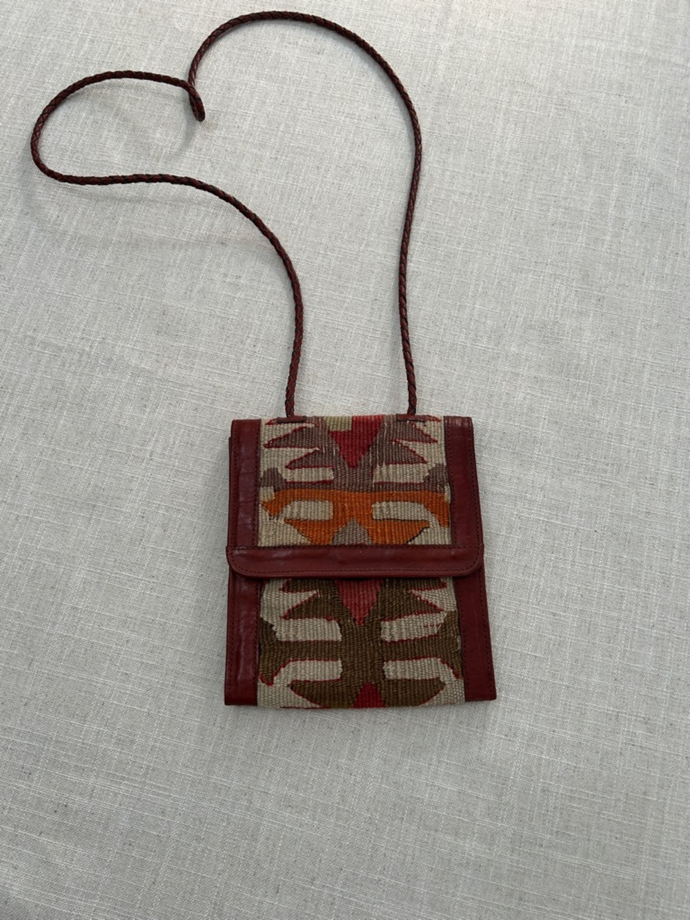 Moroccan Leather Crossbody Wallet Woven Festival Bag in Red and Brown - Picture 2 of 16